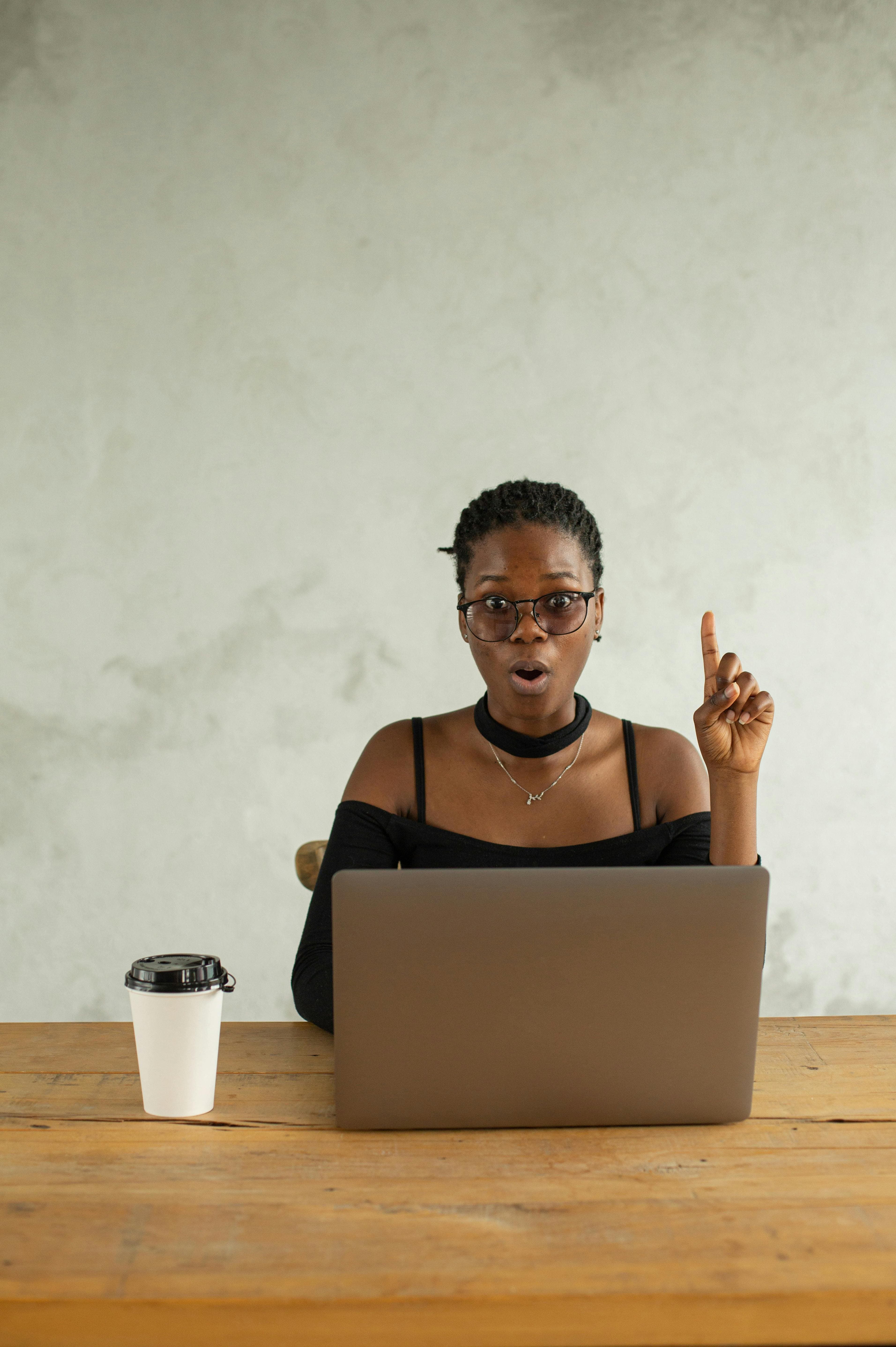 Registering Sender IDs: Do’s and Don’ts in Kenya.